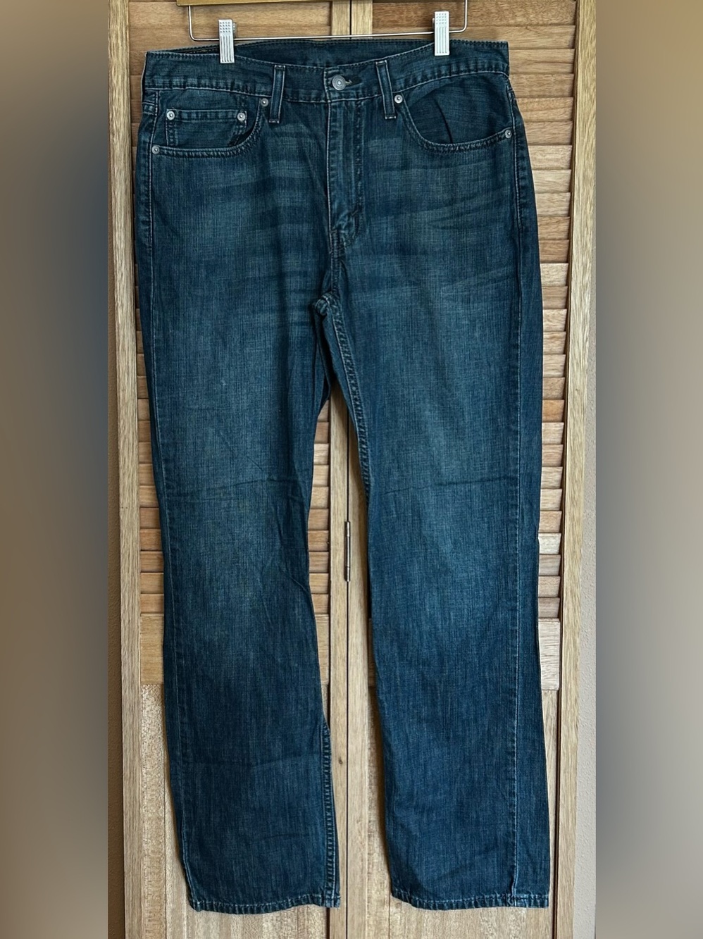 Mens Size 34x32 Levi’s 514 Straight Waterless blue jeans waist 34 length 32